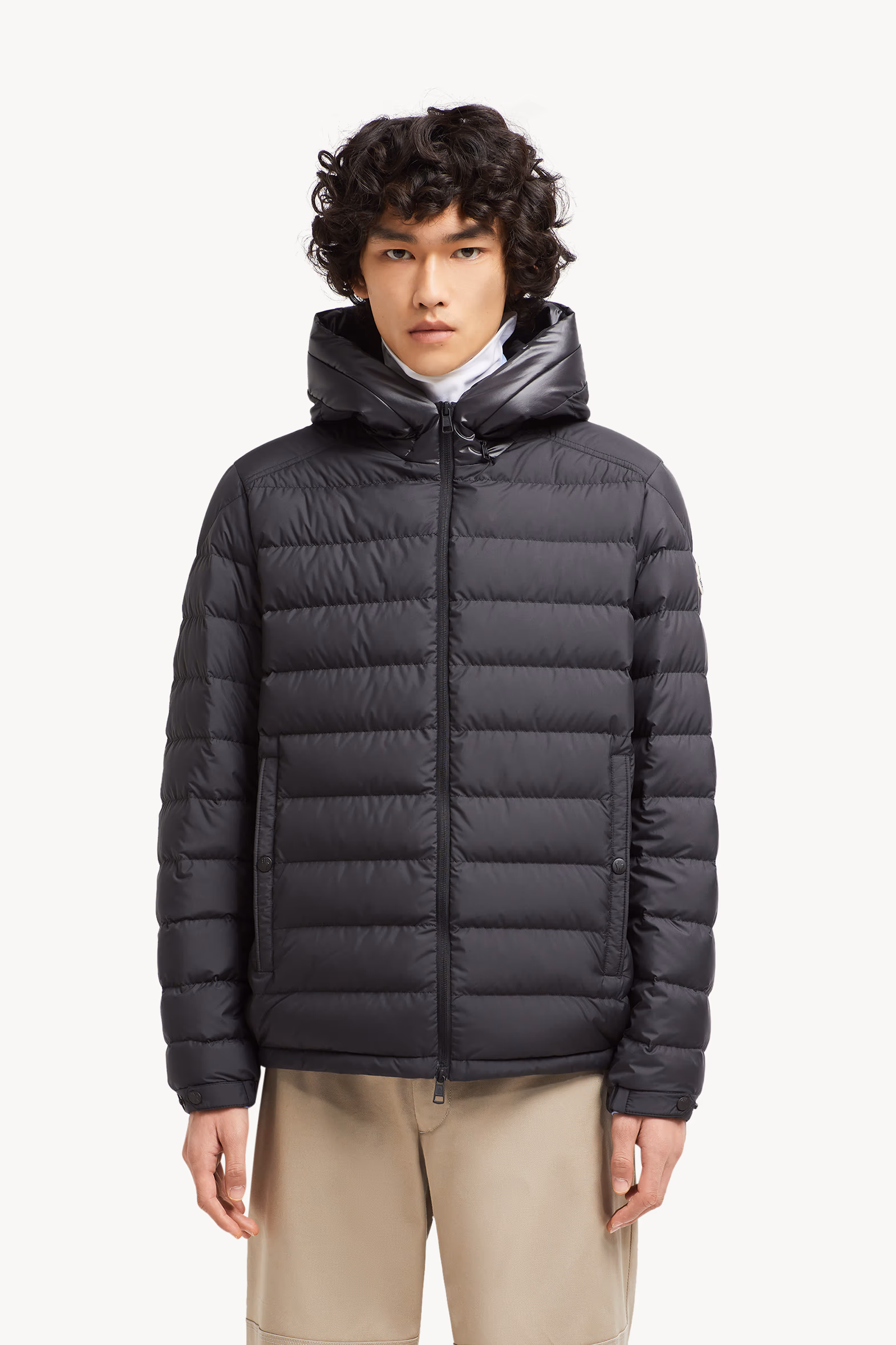 Doudoune courte Chevrerie à capuche Hommes Noir Moncler 3